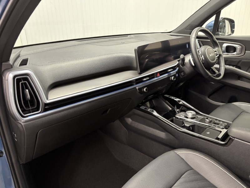 2024 (24) KIA SORENTO 1.6 T-GDi PHEV 4 5dr Auto 4910519