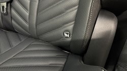 2024 (24) KIA SORENTO 1.6 T-GDi PHEV 4 5dr Auto 4910544