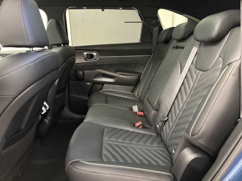 2024 (24) KIA SORENTO 1.6 T-GDi PHEV 4 5dr Auto 4910541