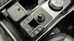 2024 (24) KIA SORENTO 1.6 T-GDi PHEV 4 5dr Auto 4672947