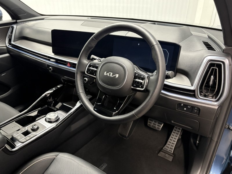 2024 (24) KIA SORENTO 1.6 T-GDi PHEV 4 5dr Auto 4910547