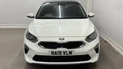 2019 (19) KIA CEED 1.4T GDi ISG First Edition 5dr 4669271