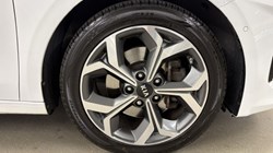 2019 (19) KIA CEED 1.4T GDi ISG First Edition 5dr 4669246