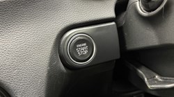 2019 (19) KIA CEED 1.4T GDi ISG First Edition 5dr 4669244