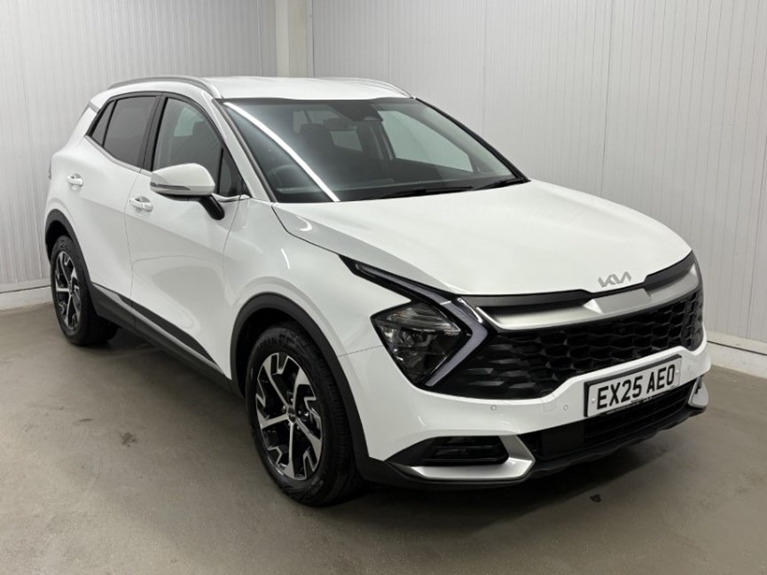 2025 (25) KIA SPORTAGE 1.6T GDi 207 HEV 3 5dr Auto