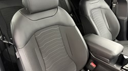 2025 (25) KIA SPORTAGE 1.6T GDi 207 HEV 3 5dr Auto 4664251