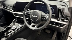 2025 (25) KIA SPORTAGE 1.6T GDi 207 HEV 3 5dr Auto 4664249