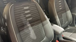 2025 (75) KIA STONIC 1.0T GDi 98 GT-Line 5dr 4648765