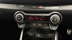 2025 (75) KIA STONIC 1.0T GDi 98 GT-Line 5dr 4651814