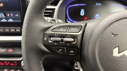 2025 (75) KIA STONIC 1.0T GDi 98 GT-Line 5dr 4651818