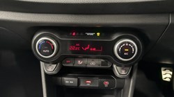 2025 (25) KIA PICANTO 1.2 GT-line S 5dr Auto 4638754