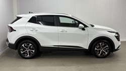 2024 (74) KIA SPORTAGE 1.6T GDi 207 HEV 3 5dr Auto 4671940