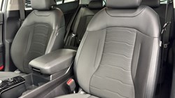 2024 (74) KIA SPORTAGE 1.6T GDi 207 HEV 3 5dr Auto 4671916