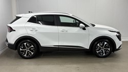2022 (22) KIA SPORTAGE 1.6T GDi ISG 3 5dr 4671624