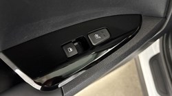 2022 (22) KIA SPORTAGE 1.6T GDi ISG 3 5dr 4671602