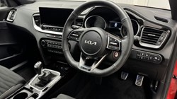 2025 (74) KIA CEED 1.5T GDi ISG 138 GT-Line 5dr 4818846