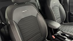 2025 (74) KIA CEED 1.5T GDi ISG 138 GT-Line 5dr 4818849