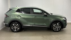 2024 (74) KIA SPORTAGE 1.6T GDi 207 HEV 3 5dr Auto 4681487