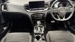 2025 (25) KIA CEED 1.5T GDi ISG 138 GT-Line 5dr DCT 4648602