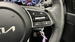 2025 (25) KIA CEED 1.5T GDi ISG 138 GT-Line 5dr DCT 4648621