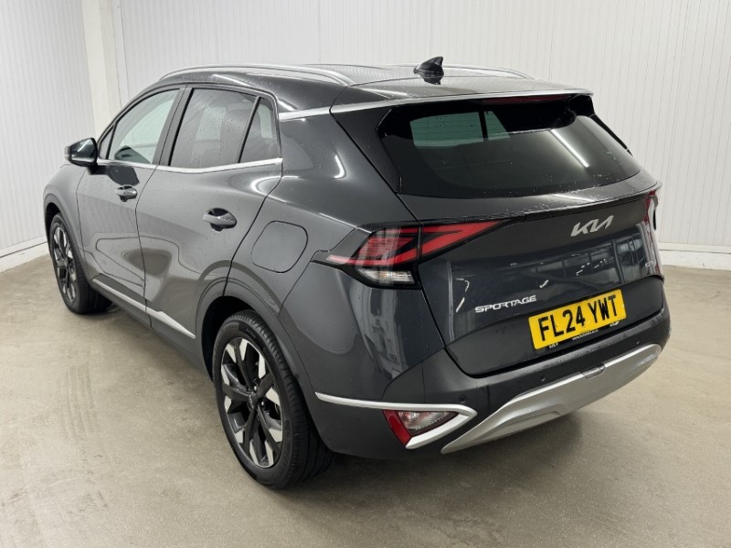 2024 (24) KIA SPORTAGE 1.6T GDi PHEV 3 5dr Auto AWD 4804861