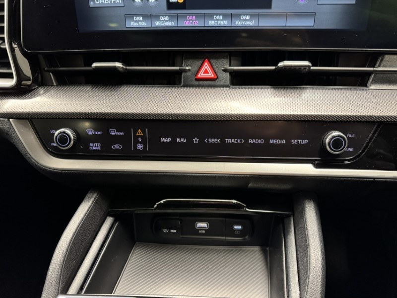 2024 (24) KIA SPORTAGE 1.6T GDi PHEV 3 5dr Auto AWD 4804876