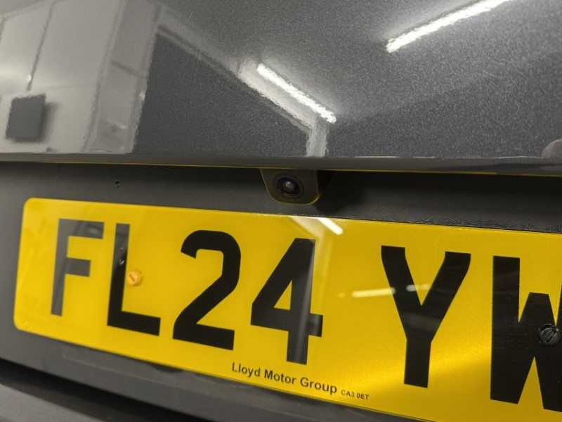 2024 (24) KIA SPORTAGE 1.6T GDi PHEV 3 5dr Auto AWD 5103647