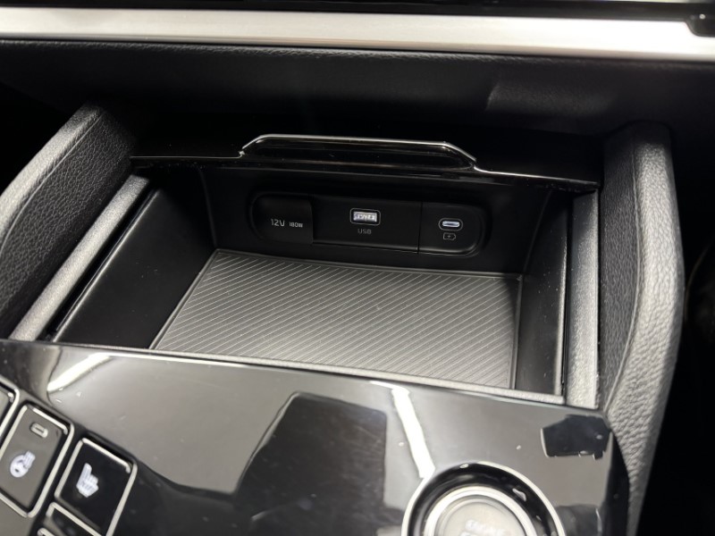 2024 (24) KIA SPORTAGE 1.6T GDi PHEV 3 5dr Auto AWD 4804875