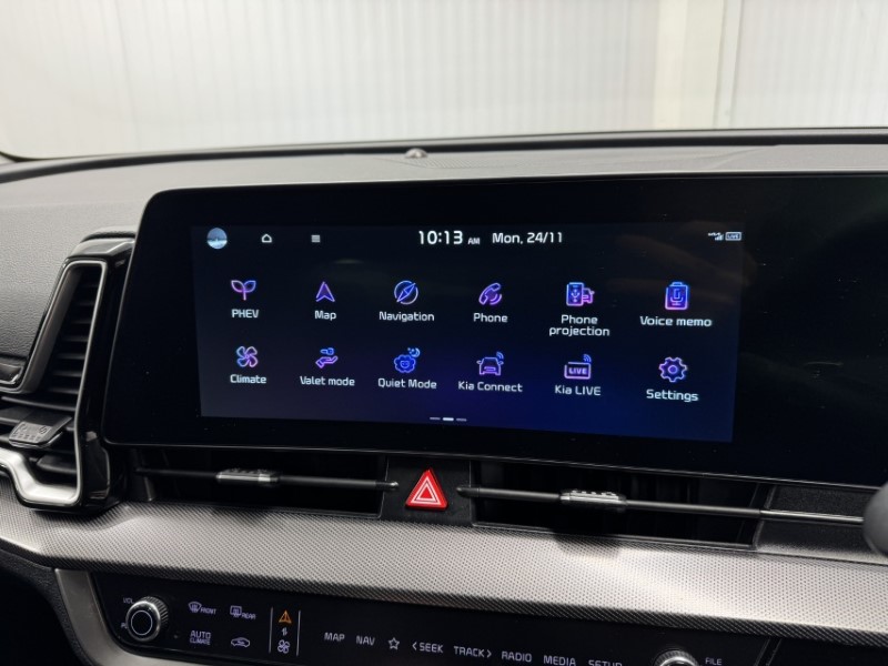 2024 (24) KIA SPORTAGE 1.6T GDi PHEV 3 5dr Auto AWD 4804879