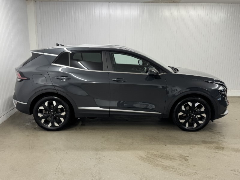 2024 (24) KIA SPORTAGE 1.6T GDi PHEV 3 5dr Auto AWD 5103649