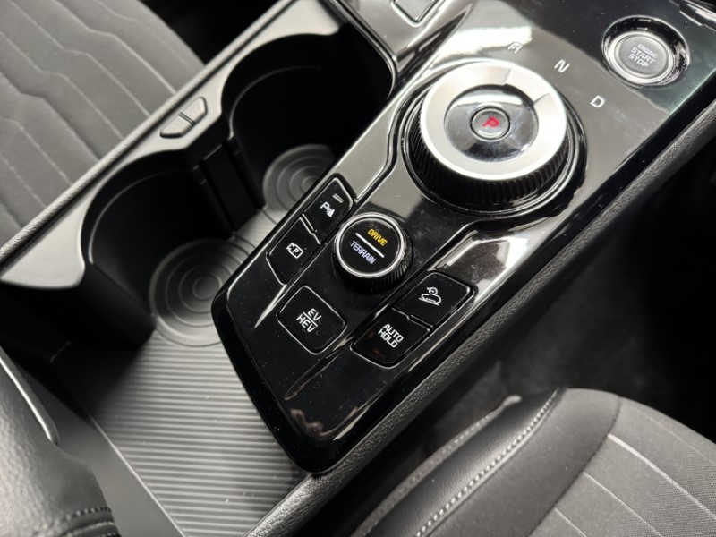 2024 (24) KIA SPORTAGE 1.6T GDi PHEV 3 5dr Auto AWD 4804873