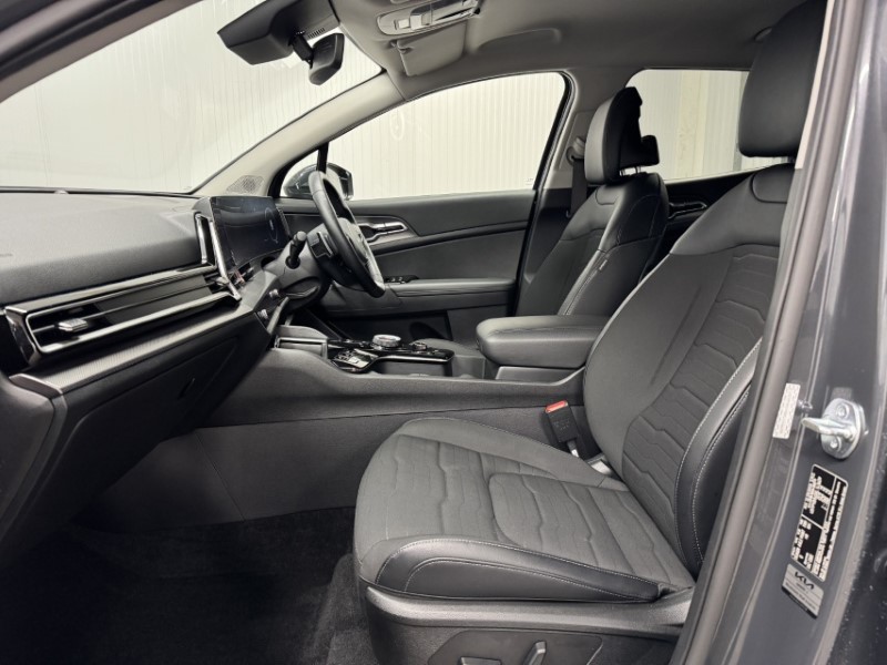 2024 (24) KIA SPORTAGE 1.6T GDi PHEV 3 5dr Auto AWD 4804868