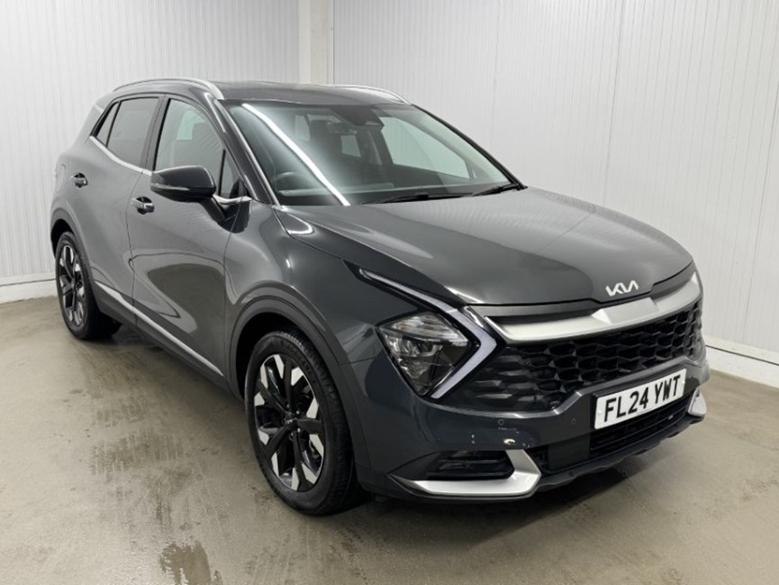 2024 (24) KIA SPORTAGE 1.6T GDi PHEV 3 5dr Auto AWD