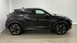 2023 (73) NISSAN JUKE 1.6 Hybrid N-Connecta 5dr Auto 4675284