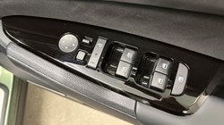 2024 (74) KIA SPORTAGE 1.6T GDi 207 HEV GT-Line 5dr Auto 4701783