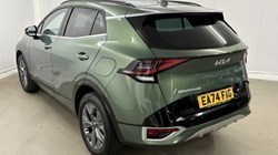 2024 (74) KIA SPORTAGE 1.6T GDi 207 HEV GT-Line 5dr Auto 4701778