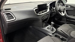 2020 (70) KIA CEED 1.6 CRDi ISG 2 NAV 5dr 4699109