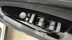 2025 (25) KIA SPORTAGE 1.6T GDi 241 PHEV GT-Line S 5dr Auto AWD 4674934