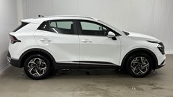 2025 (75) KIA SPORTAGE 1.6T GDi 157 48V ISG 2 5dr 4690997