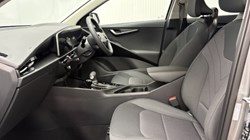 2025 (75) KIA NIRO 1.6 GDi 127 Hybrid 2 Nav 5dr DCT 4686381