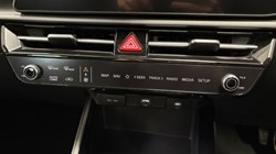 2025 (75) KIA NIRO 1.6 GDi 127 Hybrid 2 Nav 5dr DCT 4686481