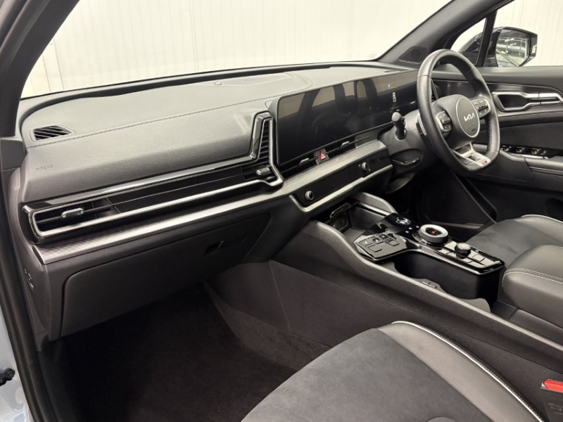 2025 (74) KIA SPORTAGE 1.6T GDi 207 HEV GT-Line 5dr Auto 4719310