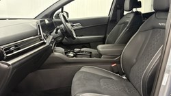 2025 (74) KIA SPORTAGE 1.6T GDi 207 HEV GT-Line 5dr Auto 4719298