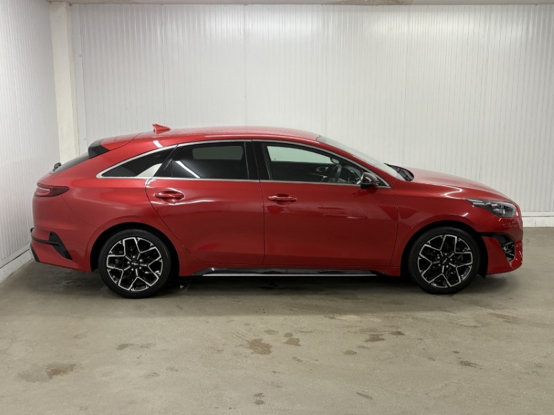 2022 (22) KIA PRO CEED 1.5T GDi ISG GT-Line 5dr 4765178