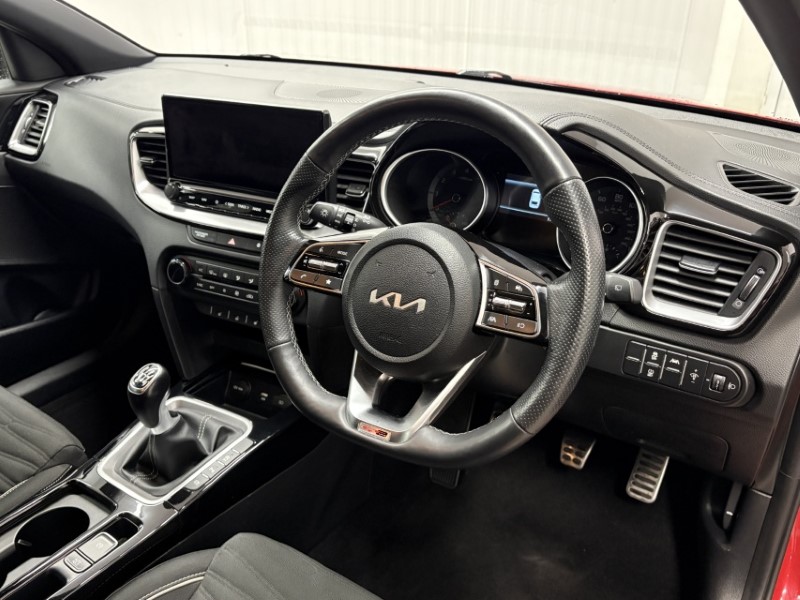 2022 (22) KIA PRO CEED 1.5T GDi ISG GT-Line 5dr 4765191
