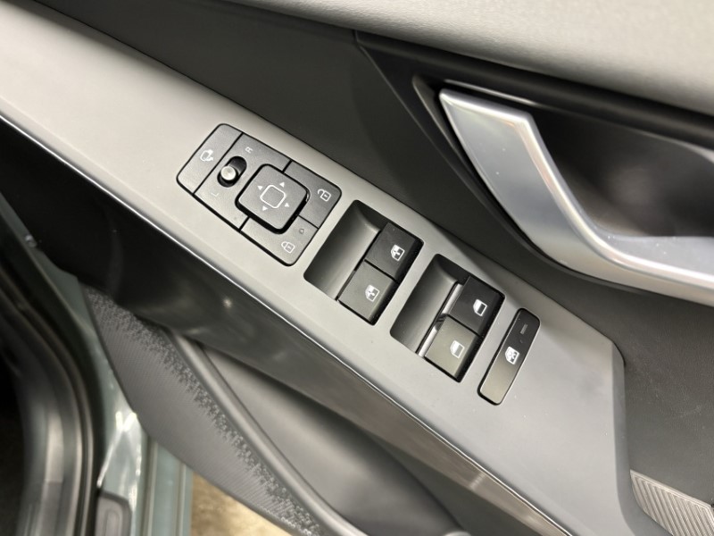 2024 (74) KIA NIRO 150kW 3 65kWh 5dr Auto 4727743