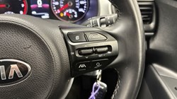 2020 (70) KIA STONIC 1.0T GDi 99 2 5dr 4765227