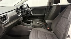 2020 (70) KIA STONIC 1.0T GDi 99 2 5dr 4765224