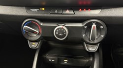 2020 (70) KIA STONIC 1.0T GDi 99 2 5dr 4765214