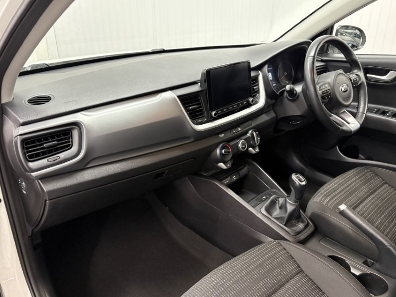 2020 (70) KIA STONIC 1.0T GDi 99 2 5dr 4765207